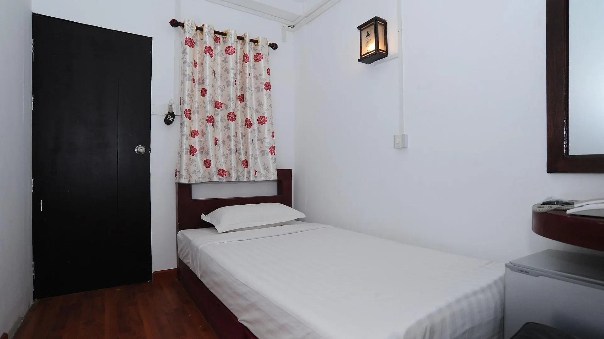 Agga Youth Hotel Yangon 0*,