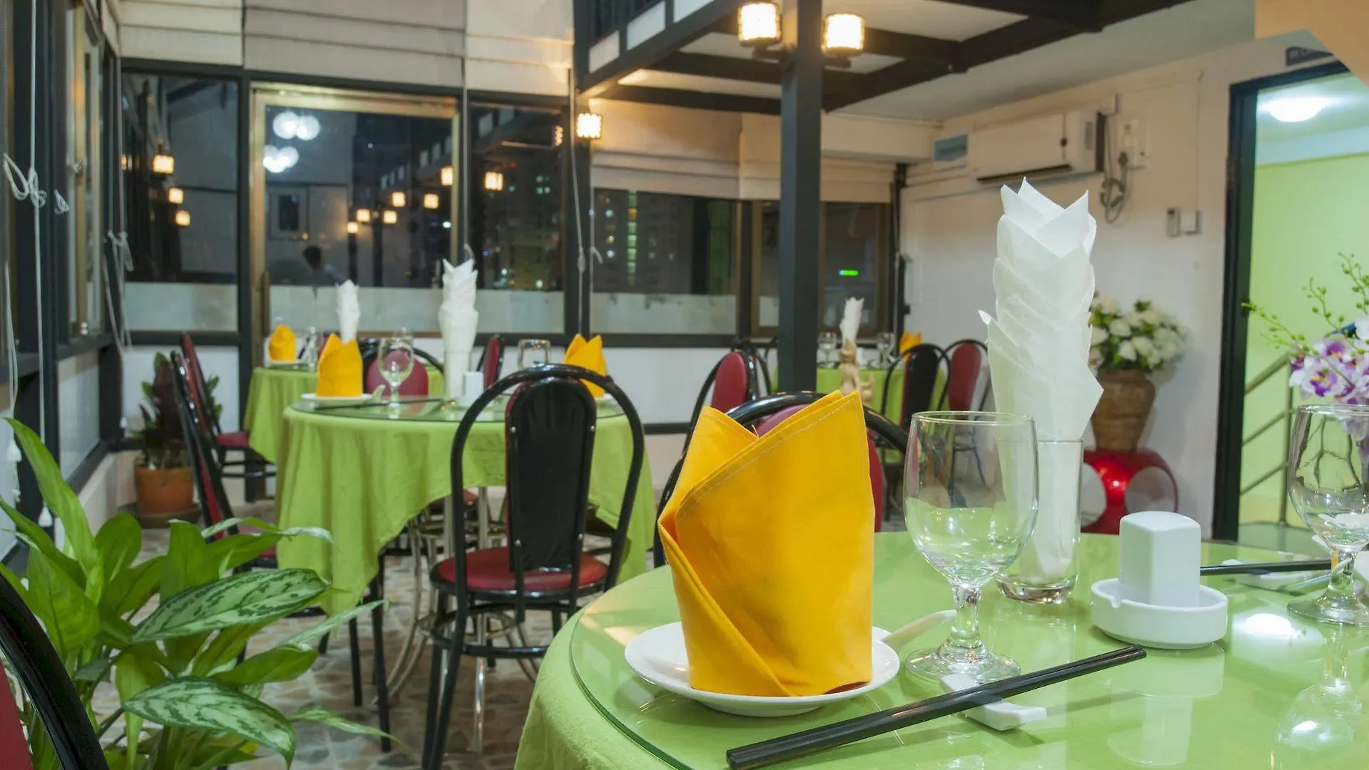Agga Youth Hotel Yangon