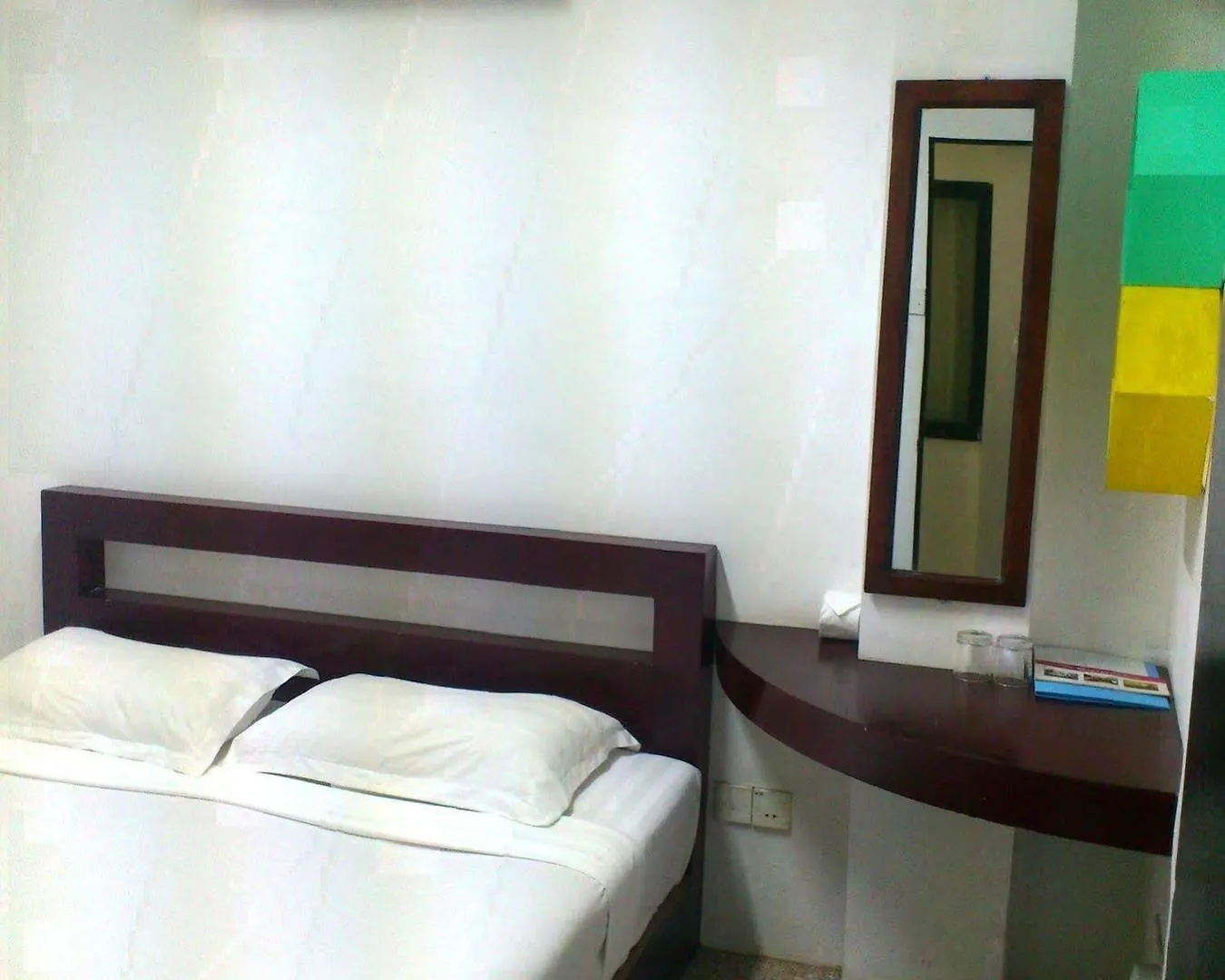 Agga Youth Hotel Yangon